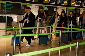 Los concursantes de 'Supervivientes' ya han cogido el avión rumbo a Honduras. (Manuel Pinilla Cruces/Europa Press)