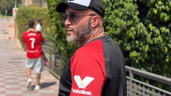 Kiko Rivera reaparece con sus hijas pero sin rastro de su hijo con Jessica Bueno: ¿sigue en Canarias con Isabel Pantoja?