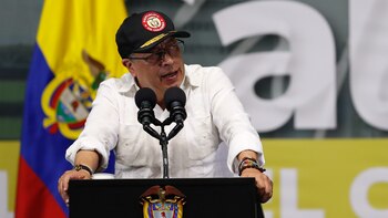 Petro se reunirá en Suiza