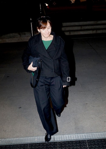 Malena Alterio llega al tanatorio