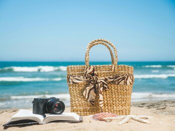 Pertenencias en la playa (Pexels)