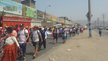 Represión policial en marchas de