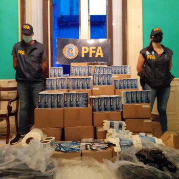 La PFA secuestro miles de