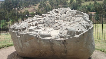 Piedra de Saywite, cerca a