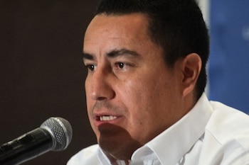 Juárez dice que buscan desestabilizarlo sus detractores. Créditos: Luz Coello.