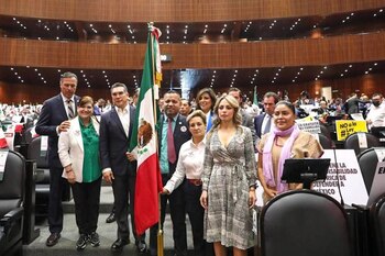 (Foto: Twitter/@EufrosinaCruz)