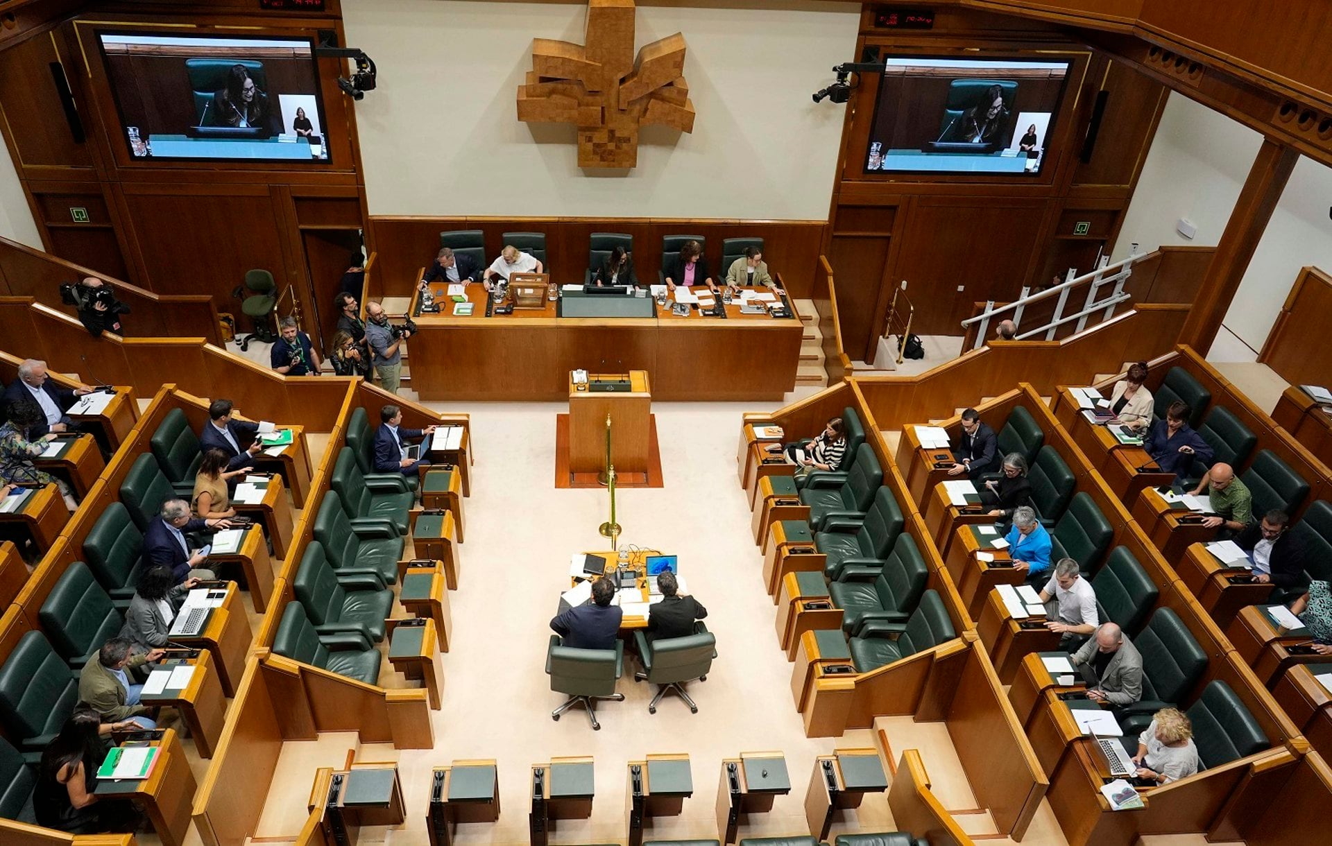 01/10/2026 El Pleno ha debatido sobre la situación de las personas sordasPOLITICA PAÍS VASCO ESPAÑA EUROPA ÁLAVAPAULINO ORIBE-PARLAMENTO VASCO