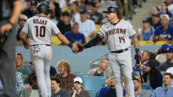 Escobar jonronea y Diamondbacks se