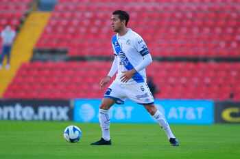 Larcamón aclaró que no deben