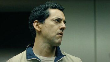 Luis Gerardo Méndez es Mario