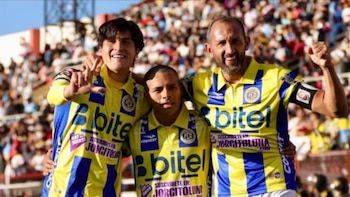 Sebastien Pineau confiesa que “Hernán Barcos es como un padre para mí” tras su primer gol en Liga 1 con FC Cajamarca