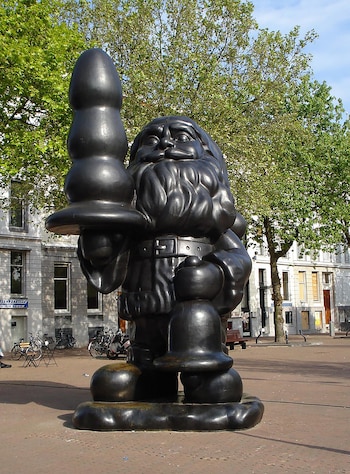 El artista ya había despertado