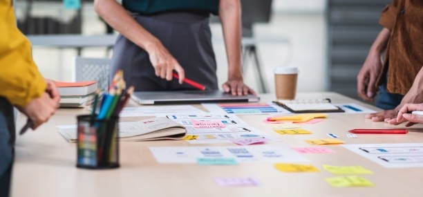 Identificar un problema, encontrar una solución y apostar: la fórmula detrás de tres negocios que crecieron en un mercado complejo