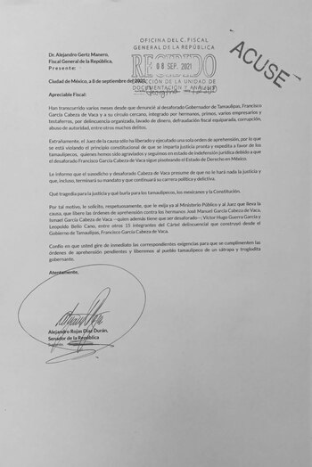 El político le mandó una