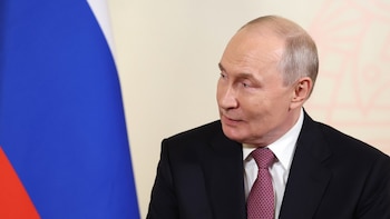 El Kremlin segura que Putin "cogerá el teléfono" si llaman Macron o Merz: "Está abierto al diálogo con todos"