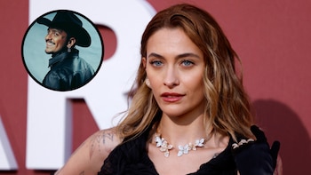 La modelo es un año