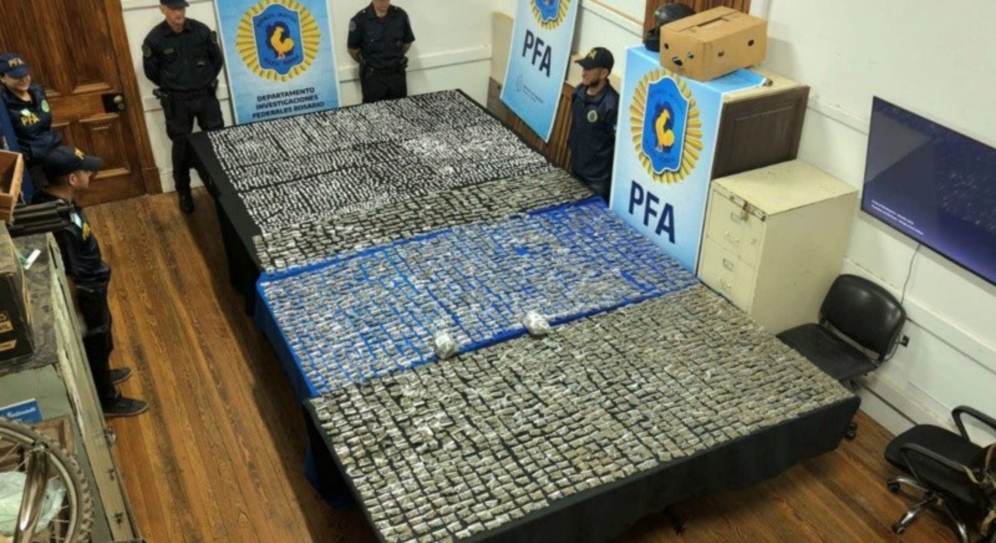 La droga que fue incautada durante el operativo múltiple (Gentileza: Rosario3)