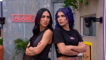 Beba de la Cruz le respondió a Alexa Torrex y desmintió que esté enamorada de la comediante: “Si hay algo de lo que me arrepiento es de ese beso”