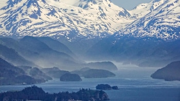 Al menos ocho muertos al estrellarse una avioneta en el suroeste de Alaska (EEUU)
