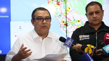 Alberto Otárola sobre fuertes lluvias