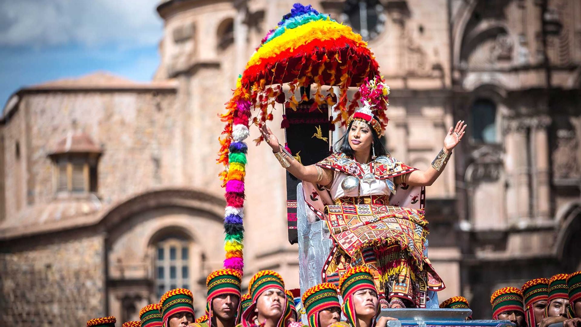 No es solo turismo: el Inti Raymi es una voz de resistencia de los pueblos originarios. Su celebración fortalece la memoria histórica y renueva la identidad en los Andes. (Andina)