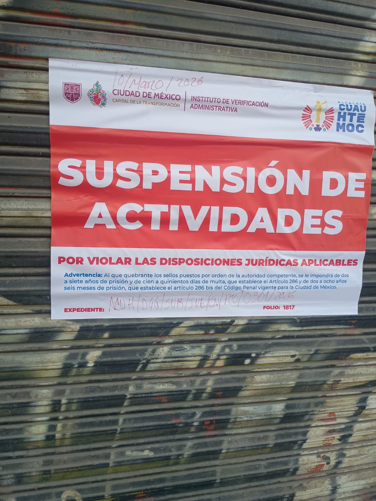 La Alcaldía Cuauhtémoc suspendió las actividades en el inmueble de San Antonio Abad donde ocurrió un derrumbe fatal, debido a la falta de un Programa Interno de Protección Civil y medidas preventivas para edificios colindantes. (X @AlessandraRdlv)