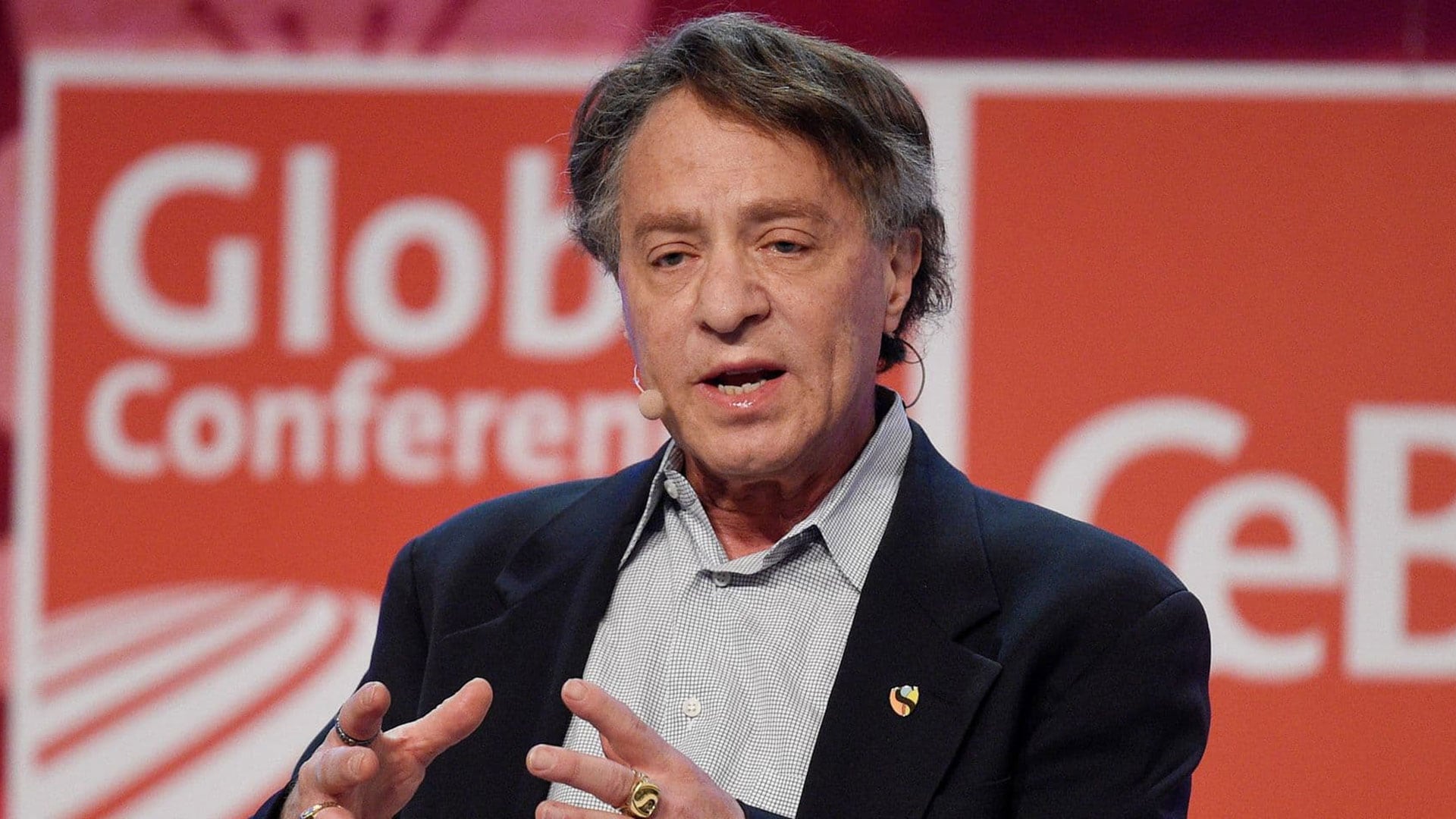 Raymond Kurzweil, tecnólogo estadounidense: “¿Existe Dios? Yo diría: todavía no