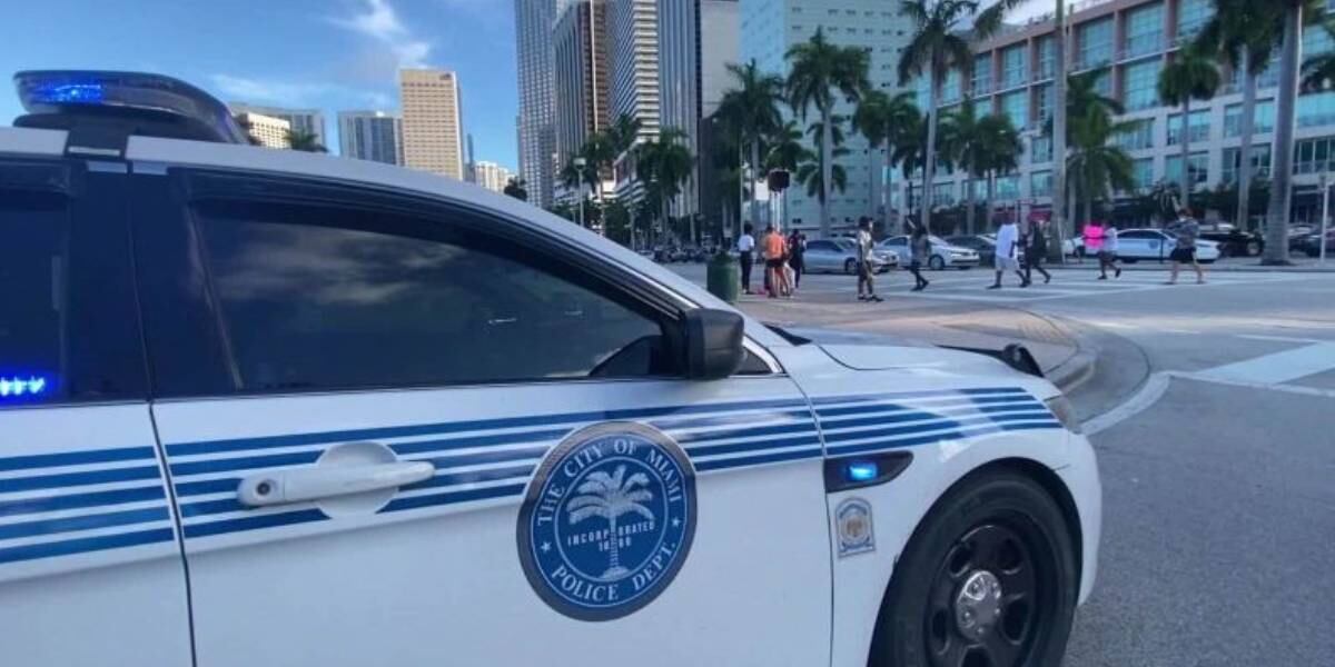 La situación pone bajo escrutinio la gestión de la diversidad y la igualdad de oportunidades en la policía de Miami. (CNN)