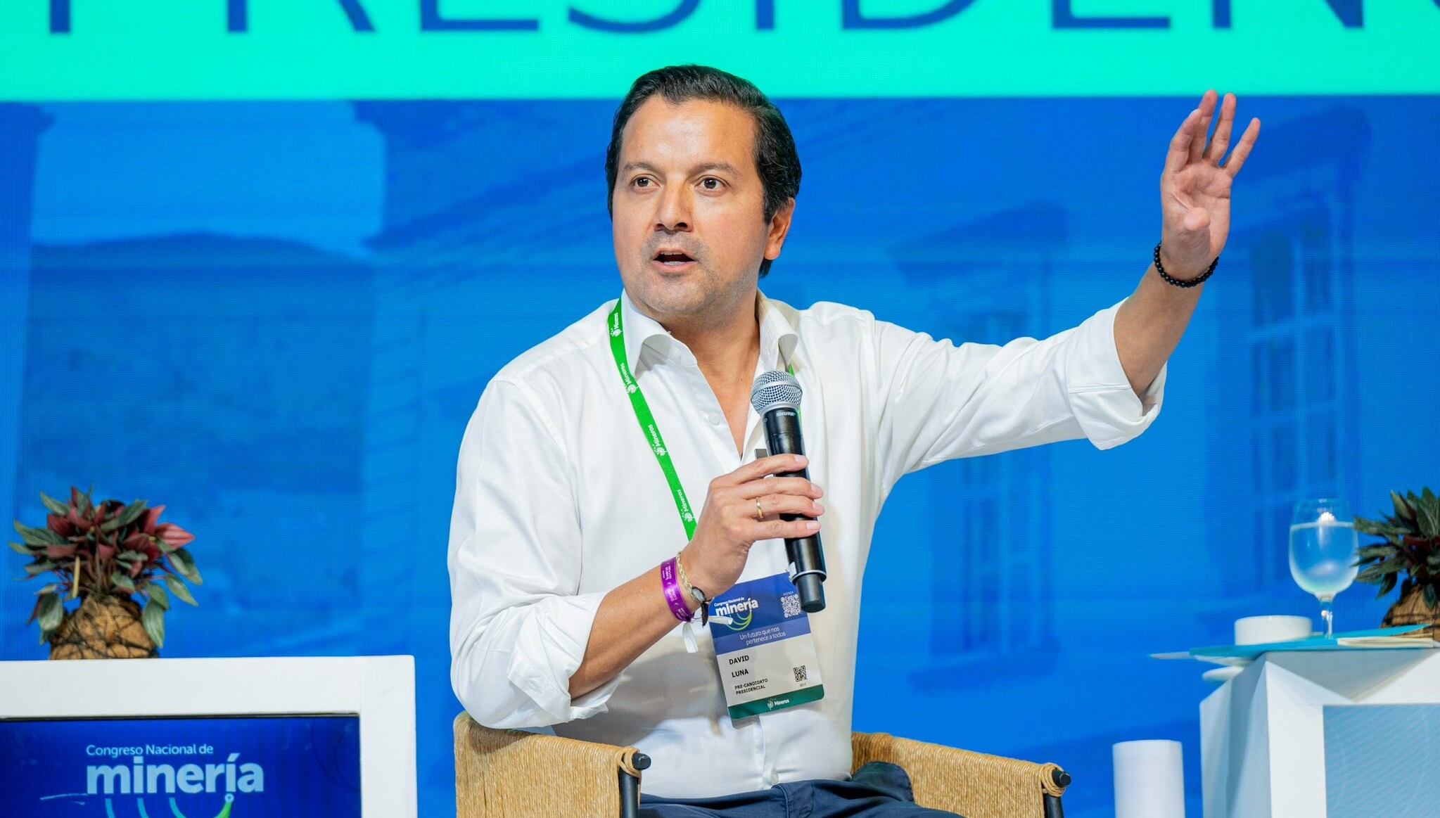 El exsenador David Luna destacó la recolección de 500.000 firmas y su intención de diferenciarse de otros candidatos en la contienda electoral - crédito @acmineriacol/X