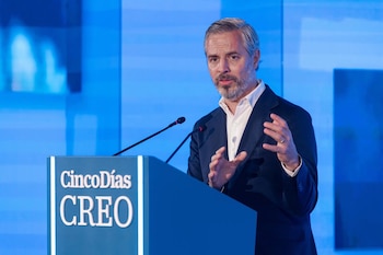 15/10/2026 El Vicesecretario de Economía del Partido Popular, Juan Bravo, durante la tercera edición del Foro CREO, en el Hotel Westin Palace de Madrid, a 15 de octubre de 2026, en Madrid (España). El foro, que ha sido organizado por el diario Cinco Días, se celebra los días 14 y 15 de octubre bajo el acrónimo que define sus valores fundamentales: Crecimiento, Responsabilidad, Excelencia y Oportunidad.
POLITICA
Eduardo Parra - Europa Press