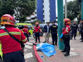 El gerente de Medios de Pago del Banco Crédito Hipotecario Nacional murió tras recibir dos disparos en la zona 4 de la Ciudad de Guatemala.