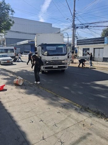 Una banda asaltó un banco en Chile a plena luz del día: lograron un botín de más de USD 740 mil