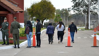 Servicio cívico obligatorio: nada para