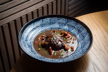 Carrillera bourguignon, en la carta