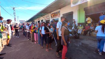 Consulta-popular-venezolanos-amazonas