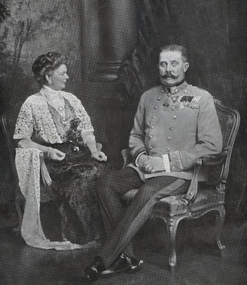 Francisco Fernando de Austria y su esposa Sofia Chotek.
