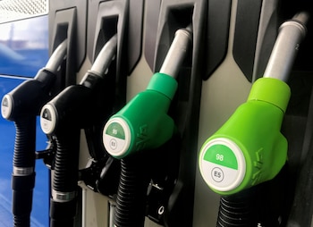 El precio de la gasolina cambia todos los días (Reuters)