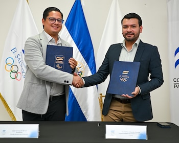 El Comité Olímpico y el Comité Paralímpico de El Salvador firman un convenio de cooperación para fortalecer el deporte inclusivo en el país. (Foto: Comité Olímpico de El Salvador)