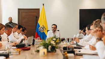 De la Espriella anunció revisión integral de contrataciones y de la estructura del Gobierno para acabar con las “roscas”: “Ministerio por ministerio”