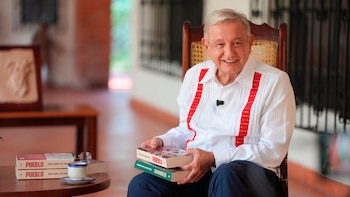 AMLO reaparece para recordar que “aunque cause molestia a algunos”, el pueblo manda en una auténtica democracia