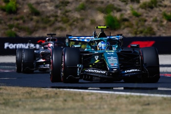 Montoya consideró que Aston Martin tuvo un inicio de temporada por debajo de lo esperado y vinculó su evolución al nuevo chasis y al motor que presentará en Países Bajos - crédito Boglarka Bodnar/EPA/EFE
