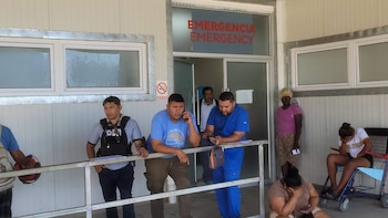 Honduras: Una madre es investigada por presuntamente quemar a su hijo de 13 años como castigo tras un incidente con su hermano menor