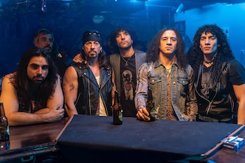 Adrián Lastra encabeza el elenco de 'Fiesta Pagana'. (Instagram)
