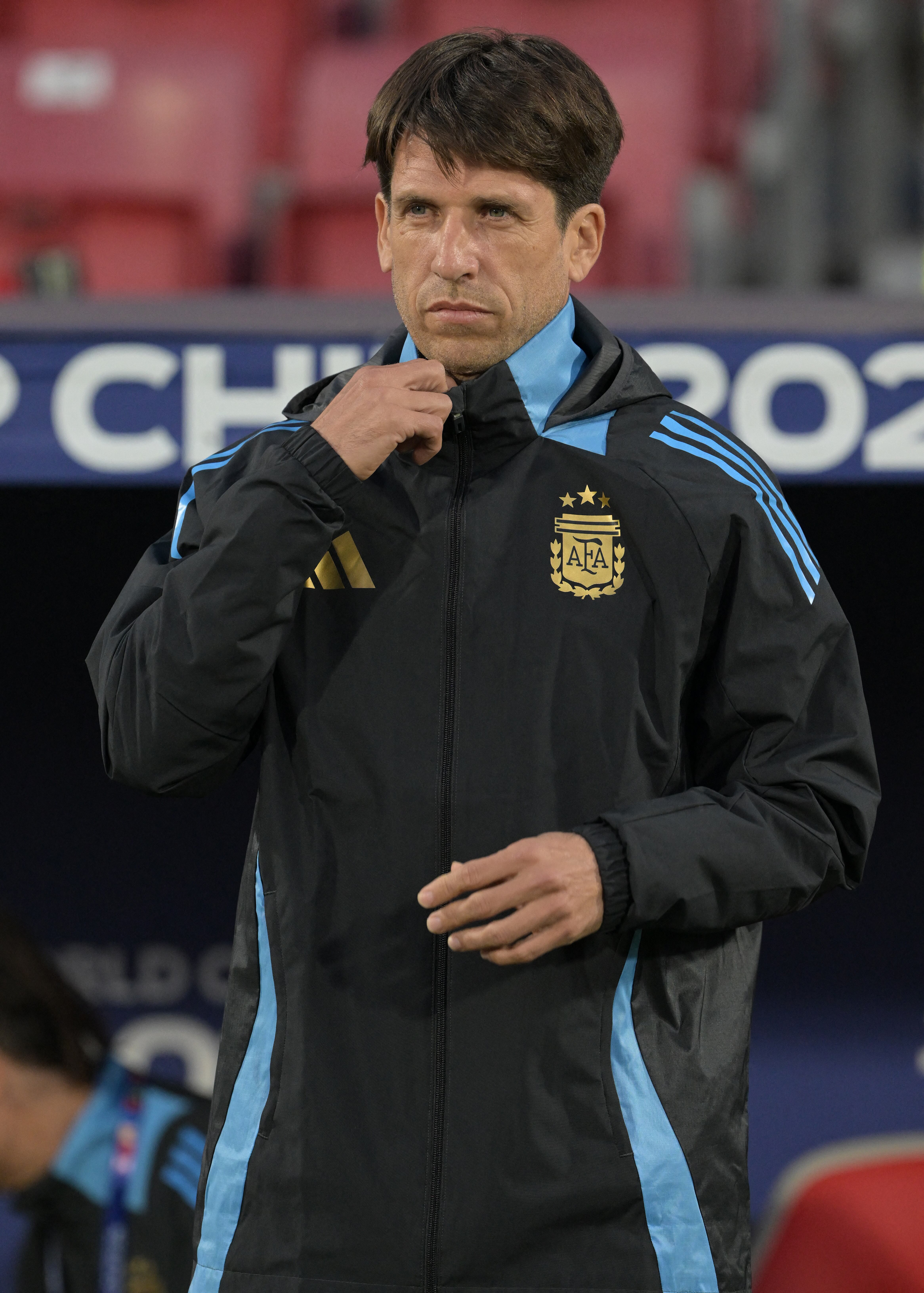 Diego Placente, el entrenador de la selección Sub 17 (Rodrigo ARANGUA / AFP)