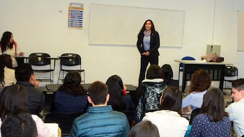 Para aplicar a las vacantes