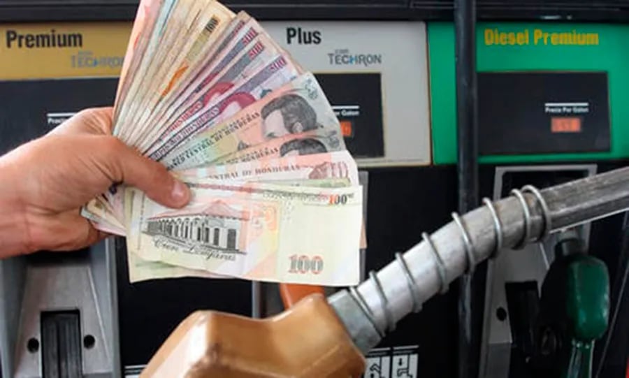 Las tensiones entre Irán y Estados Unidos presionan los precios internacionales del petróleo, incrementando la incertidumbre sobre el suministro energético en Honduras.. (Foto: VisualesIA)