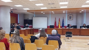 El amigo del acusado por