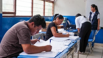 Elecciones 2026 EN VIVO: crece la expectativa por el conteo de votos de la ONPE y qué candidatos pasan a segunda vuelta
