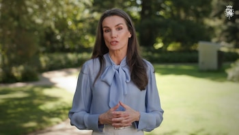 La reina Letizia se atreve a hablar en guaraní para celebrar el 50 aniversario del Centro Cultural de España en Paraguay