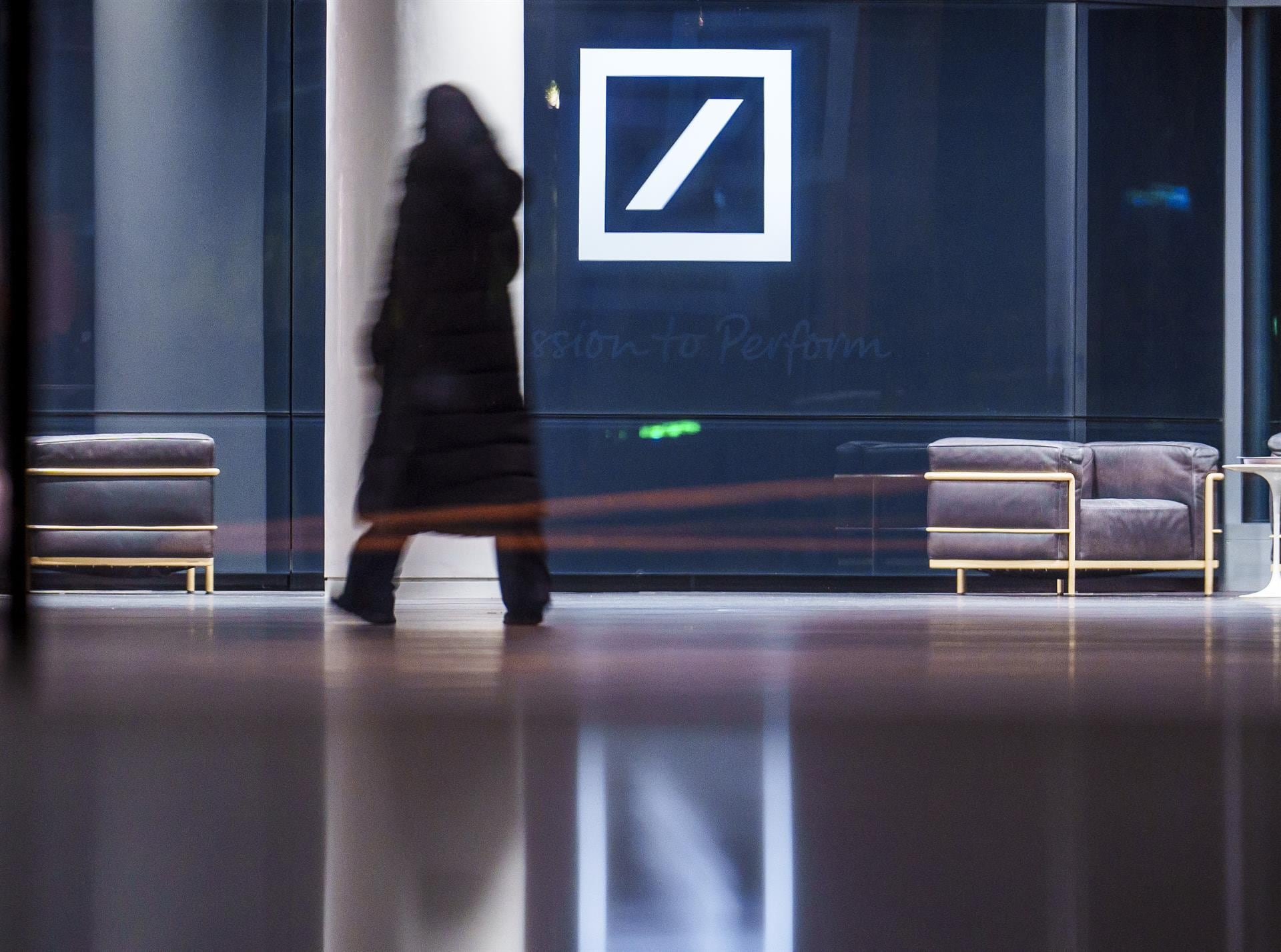 Deutsche Bank logra un resultado récord en 2025 con una mejora del 127% del beneficio